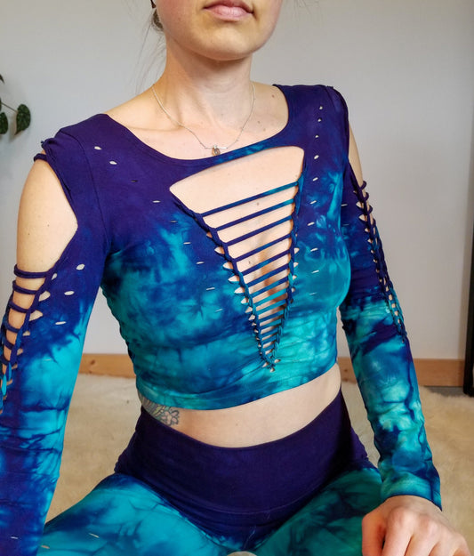 Purple Jade Long Sleeved Crop top Hand dyed Yoga Slit weave Fire hula hoop __etsy:2927470266