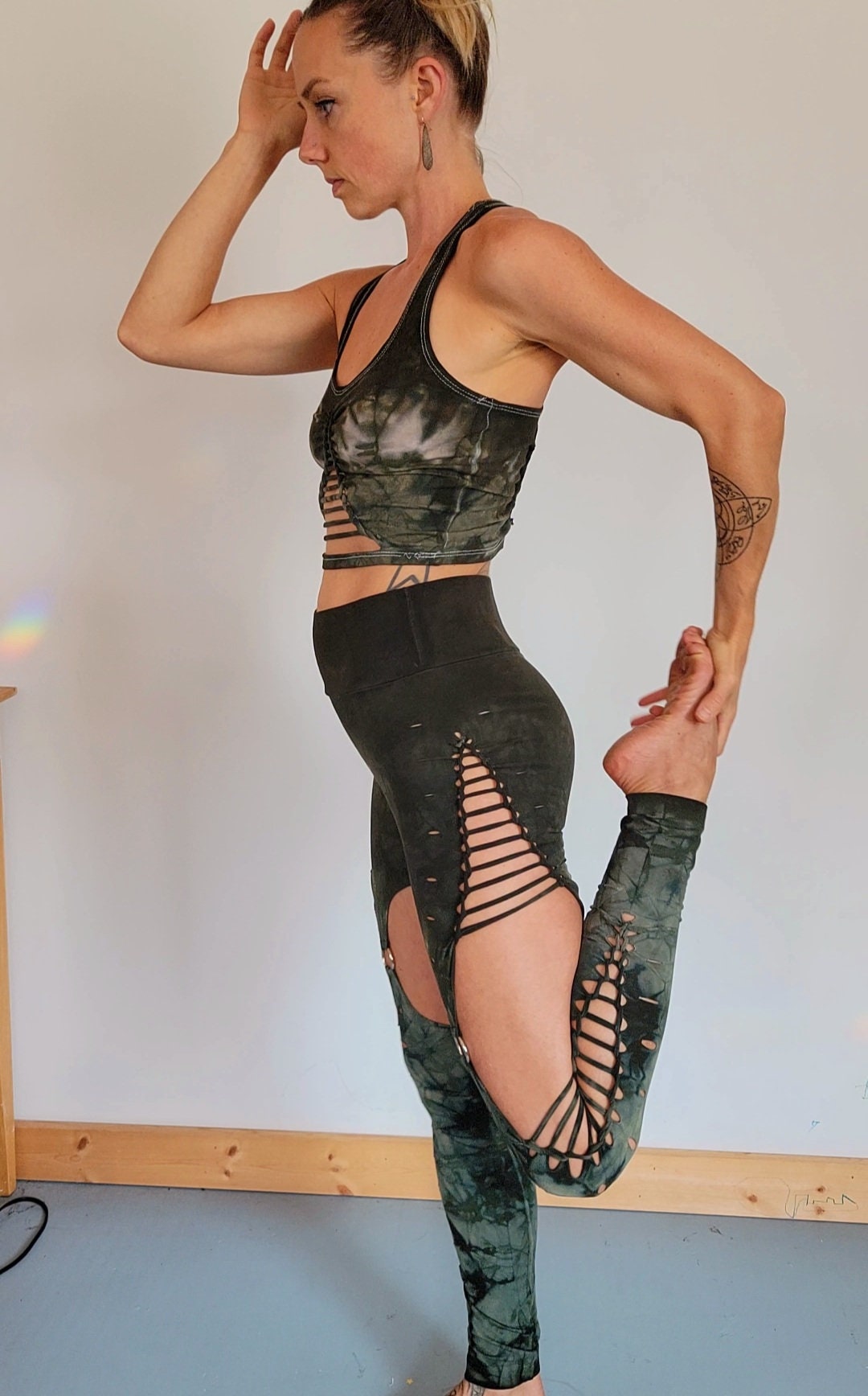 SAGE OMBRE Garter 2 Braided Yoga Leggings, hand dyed, boho, festival clothing, hoop fashion, ripped leggings, pole dance, slit weave