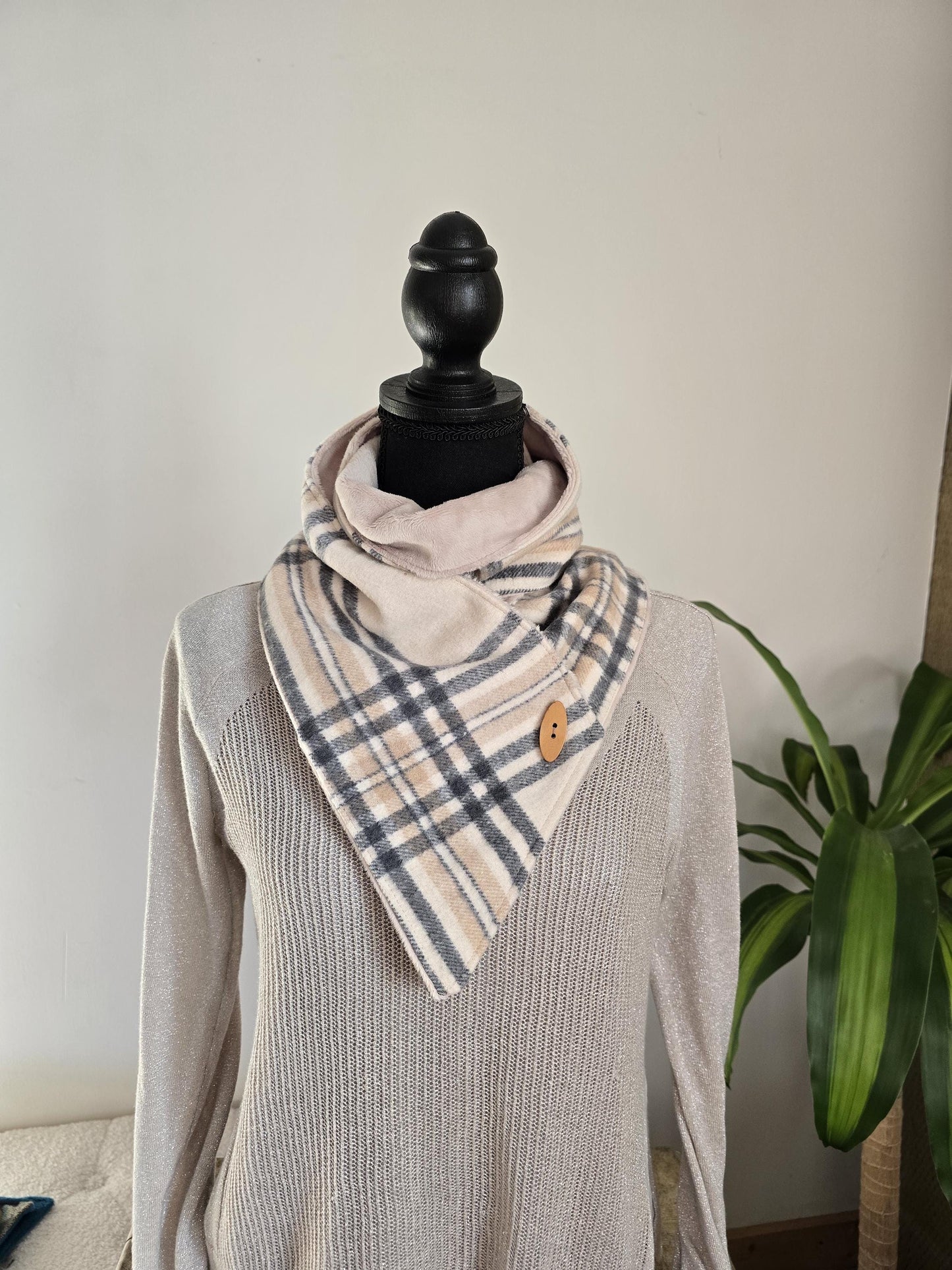 Cream and Charcoal Plaid Wool Snap Scarf