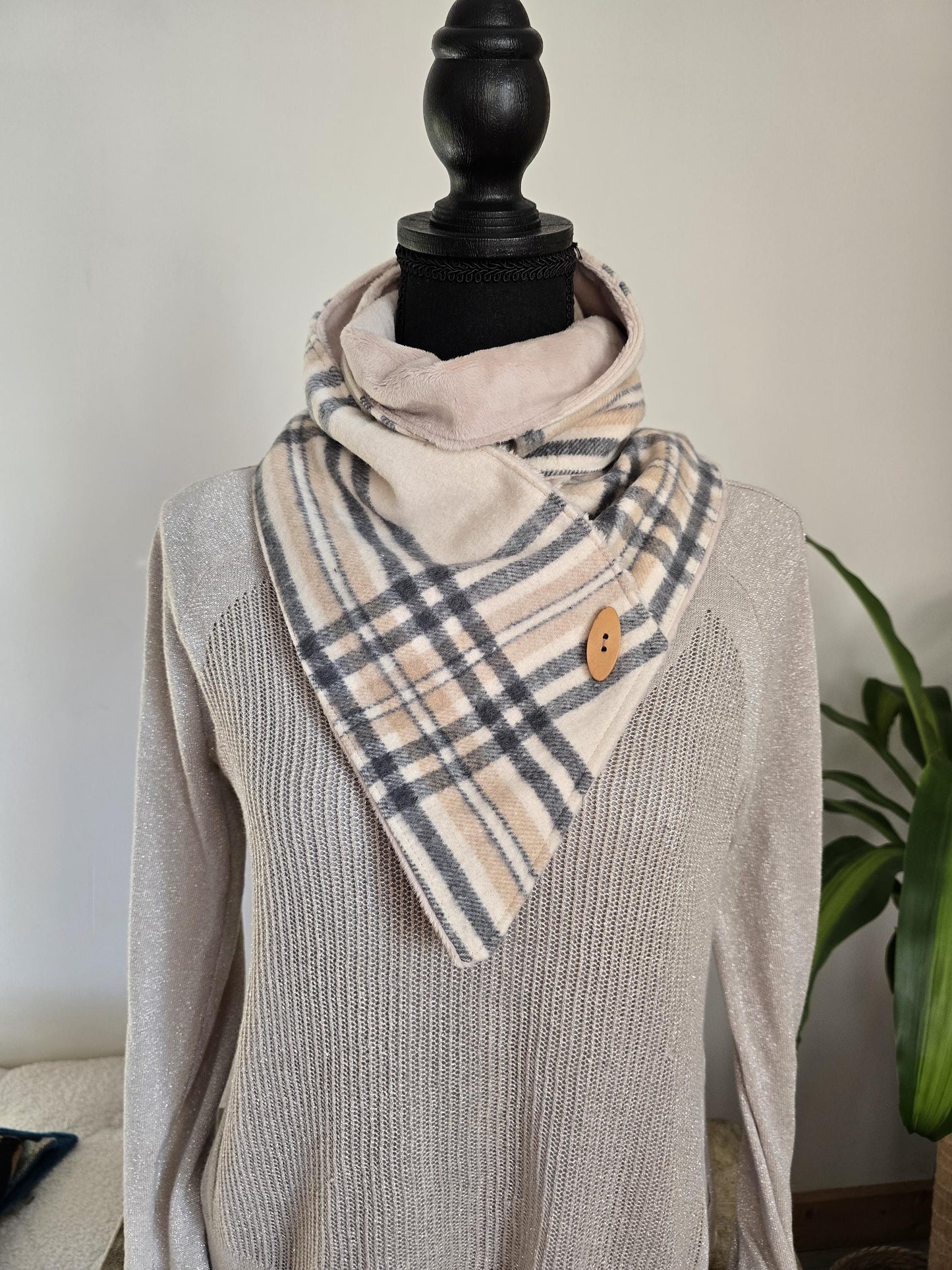 Cream and Charcoal Plaid Wool Snap Scarf