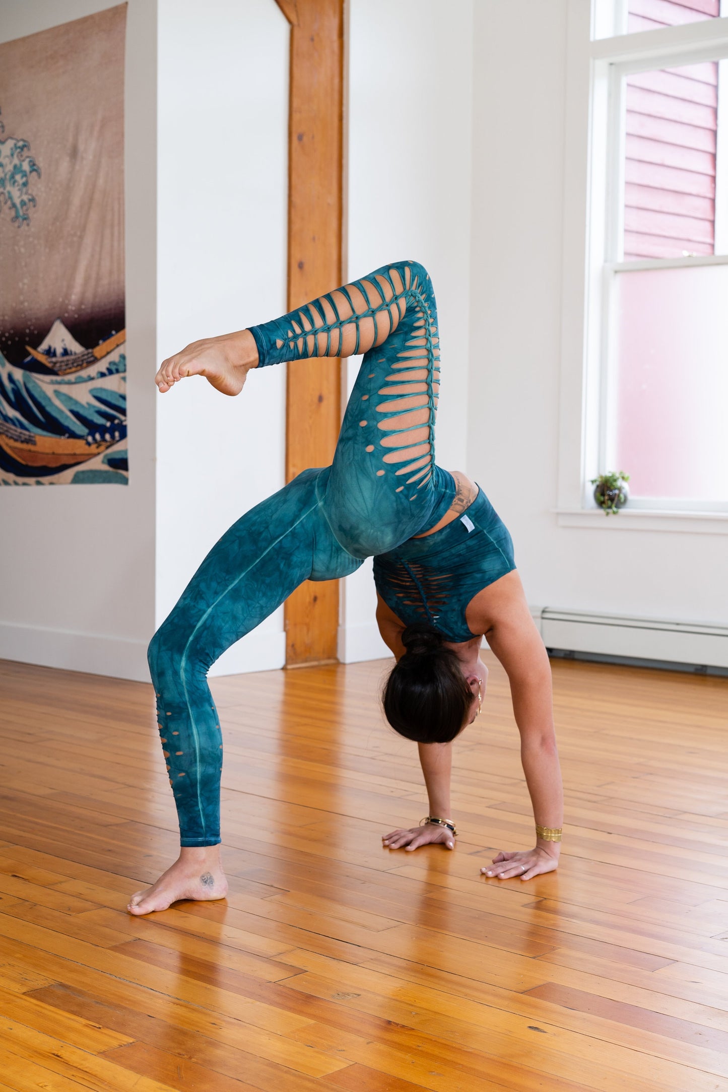 SET Teal Shiva Yoga leggings and top set, Hand Dyed