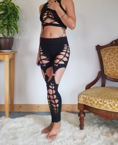 Braided Garter Yoga Leggings: Ripped Festival Fashion with Metal Rings __etsy:2578411379