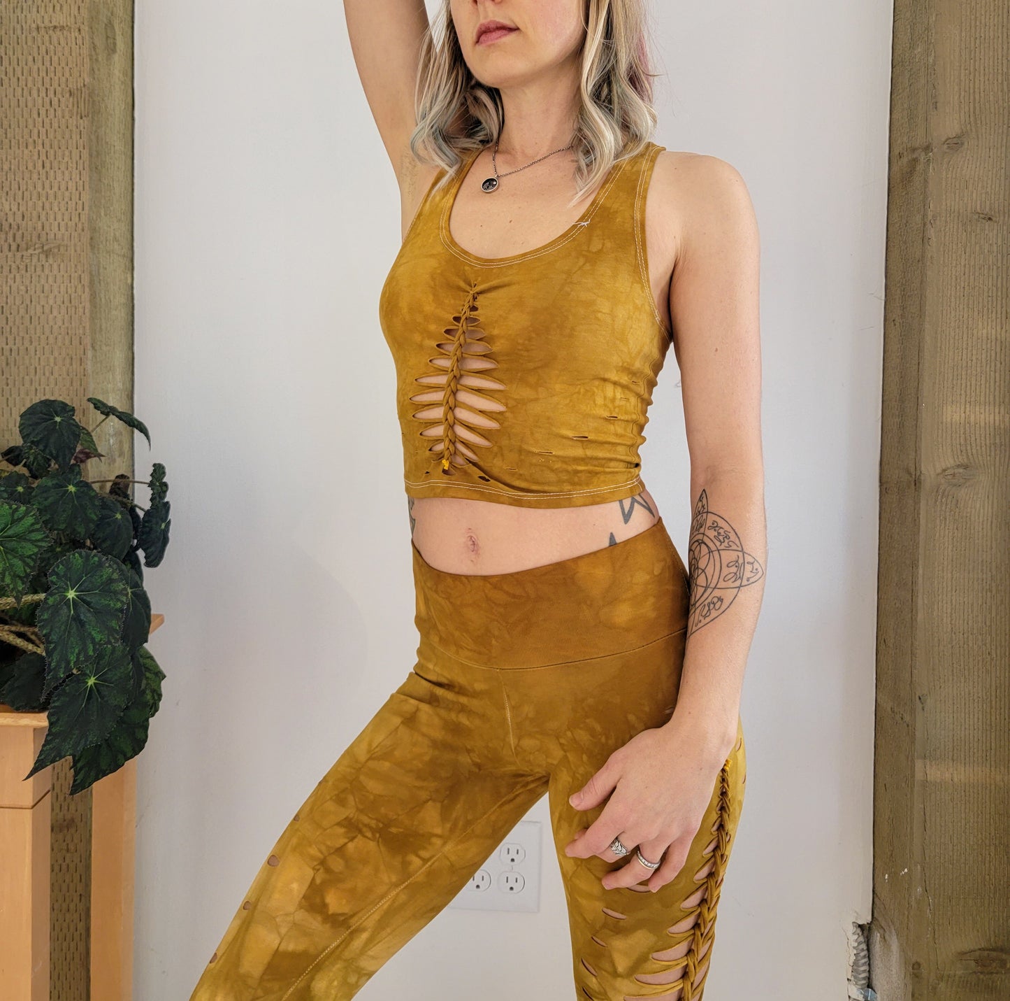 AMBER Crop top Hand dyed Yoga Slit weave Fire hula hoop