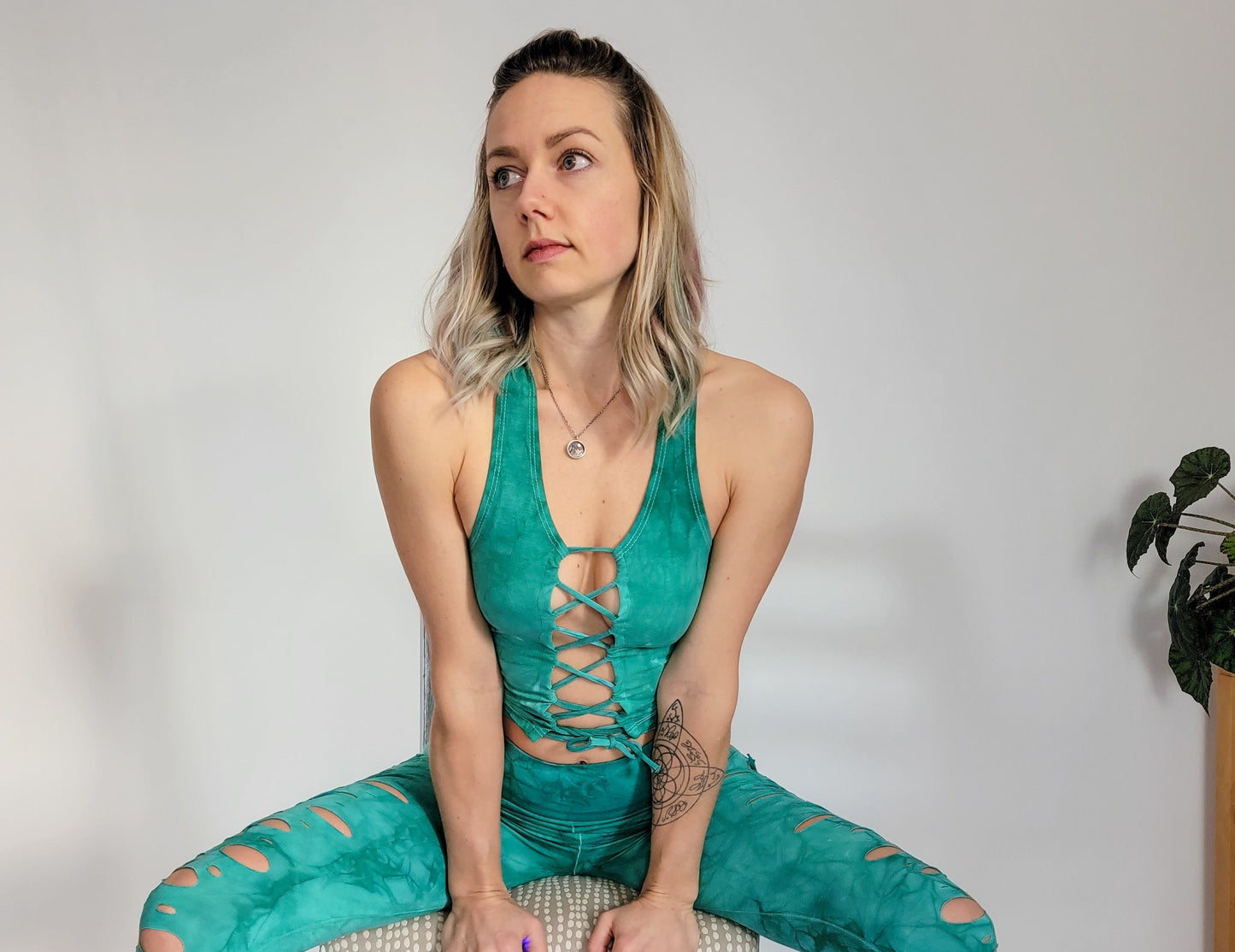 SEA GLASS laced Crop top Hand dyed Yoga Slit weave Fire hula hoop __etsy:3631794589