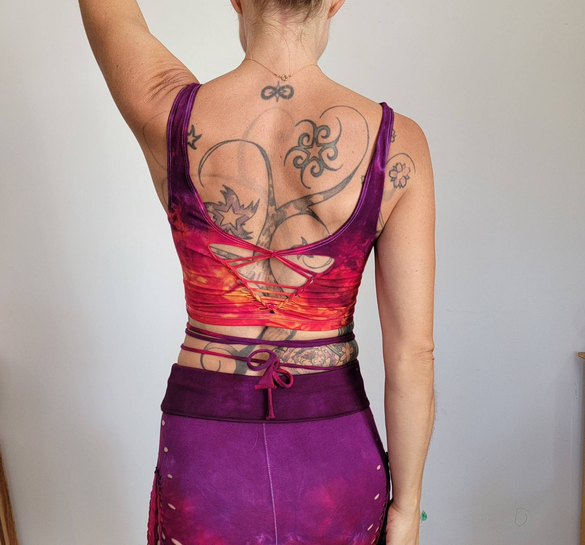 Lion Heart Crop Top Open back Yoga Tank Slit Weave __etsy:5133202922