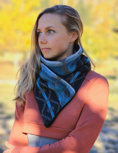 Teal and Black Southwest Adventure Snap Scarf