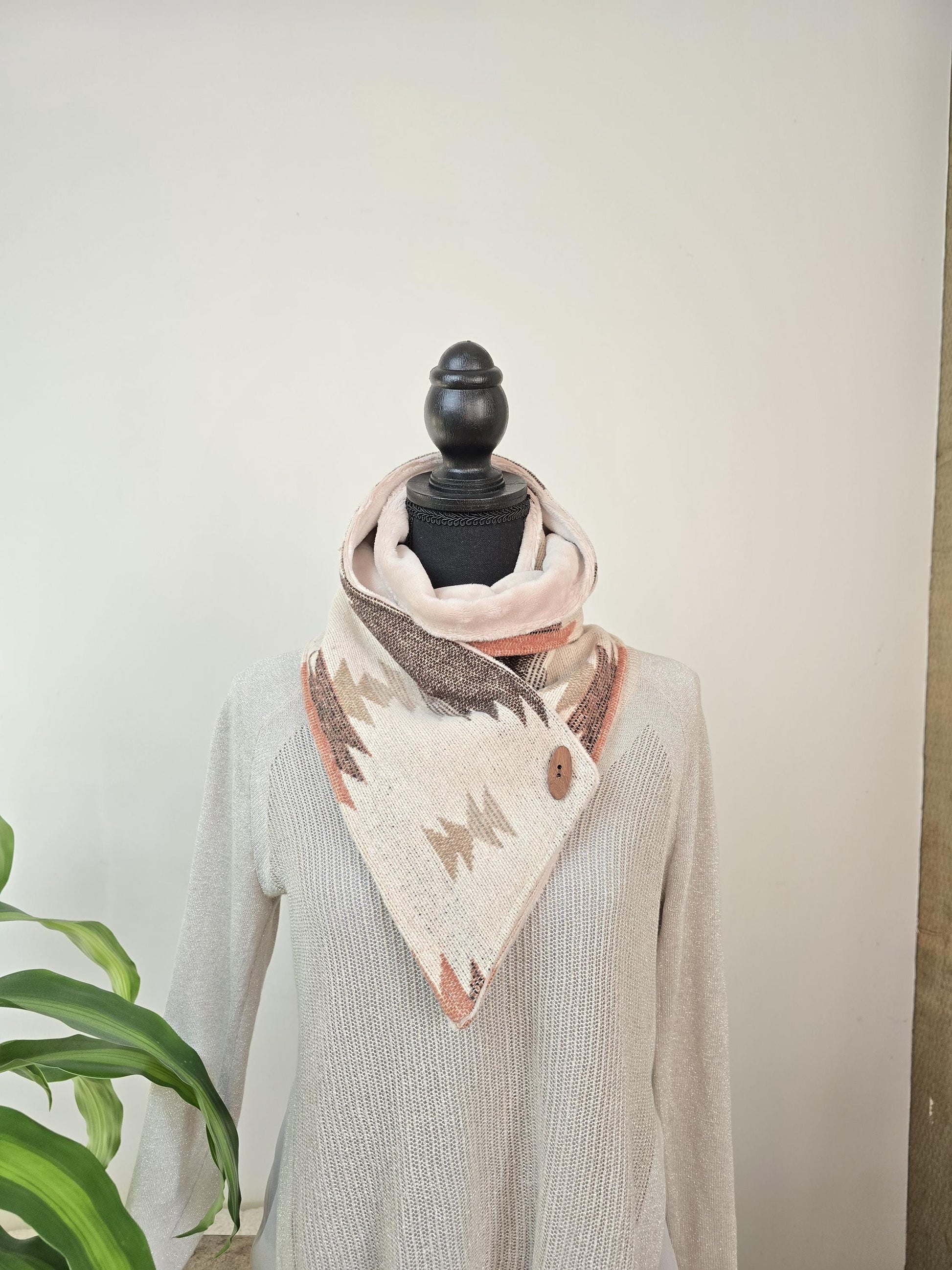 Creamy Rose Brown Southwest Adventure Snap Scarf __etsy:7417332240