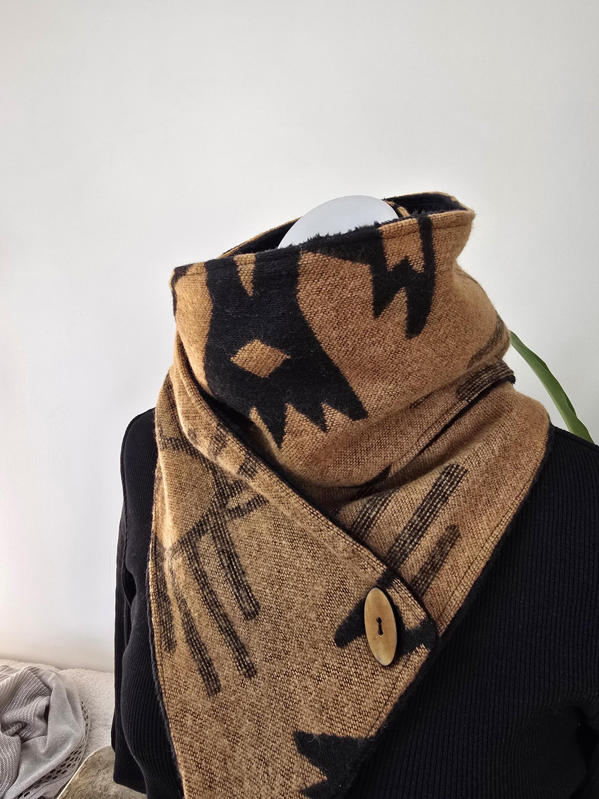 Golden Sand and Black Southwest Adventure Snap Scarf __etsy:7465269619
